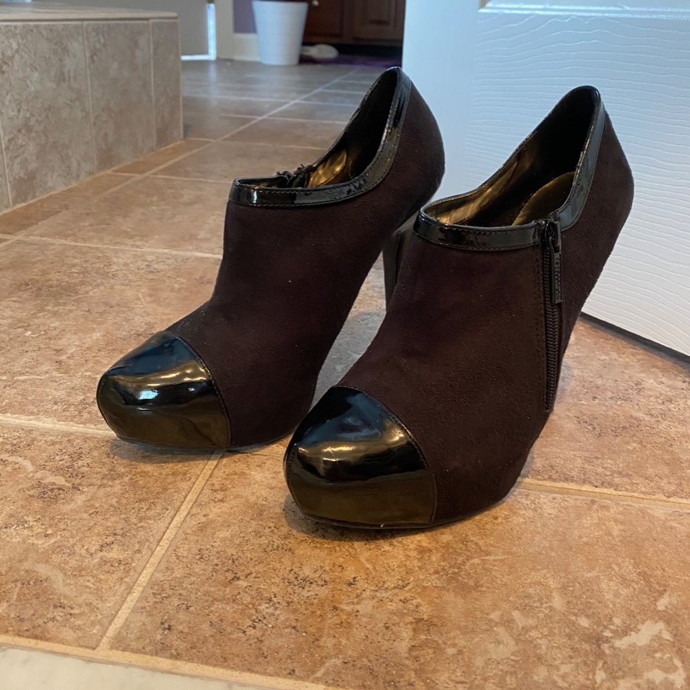 Black Booties from the Kardashian Kollection!